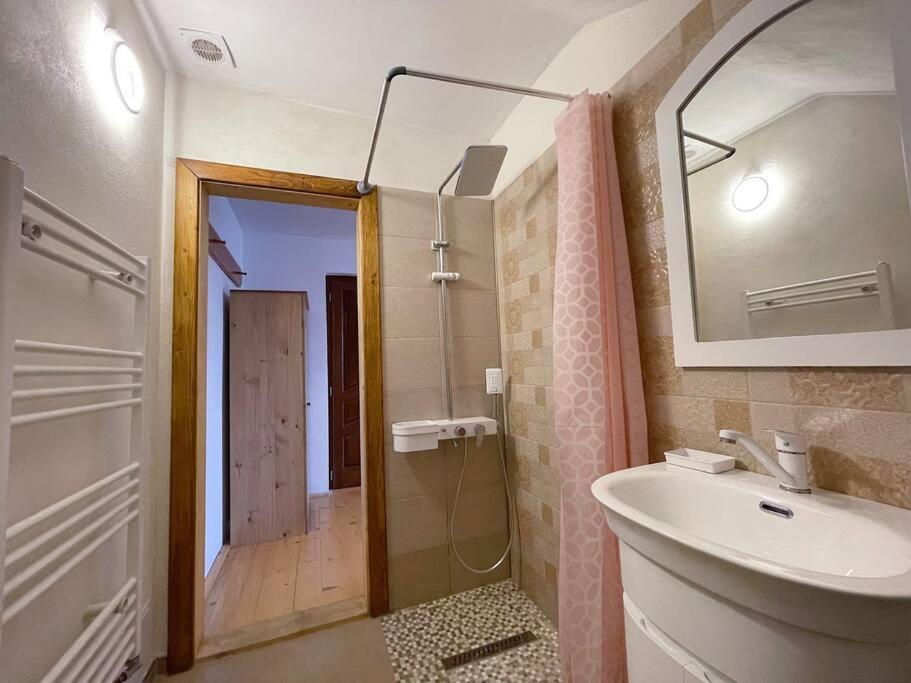 Hotel Casa La Doi Nuci Bradet  Esterno foto